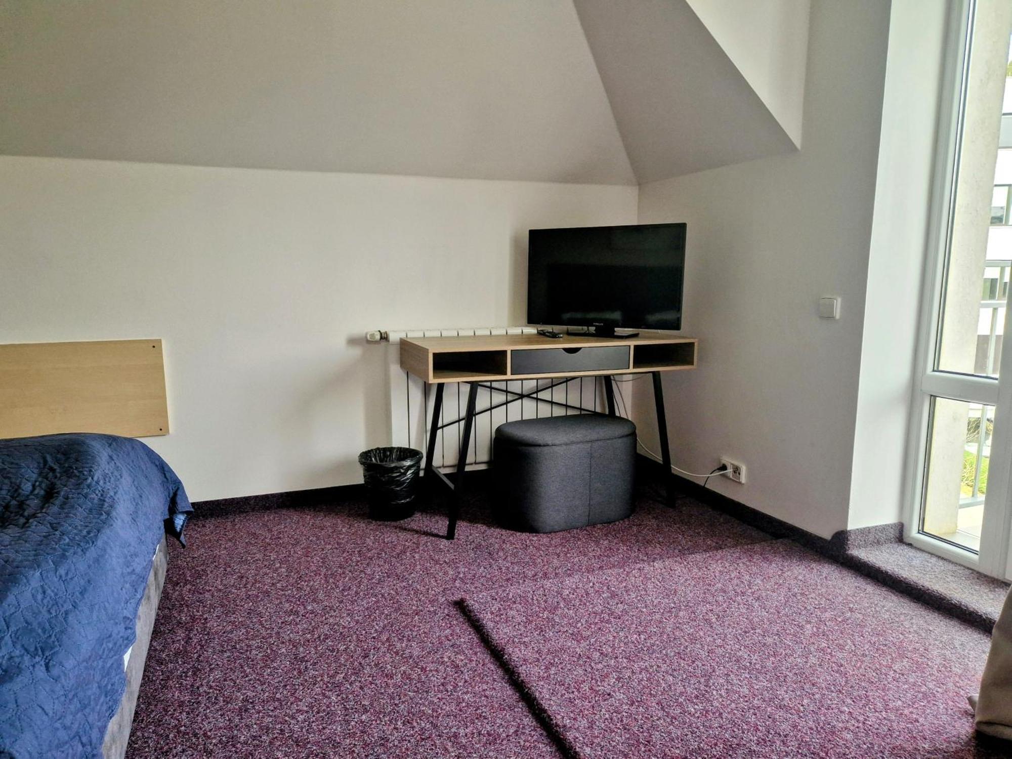 Family Hotel Maxim Beroun  Esterno foto