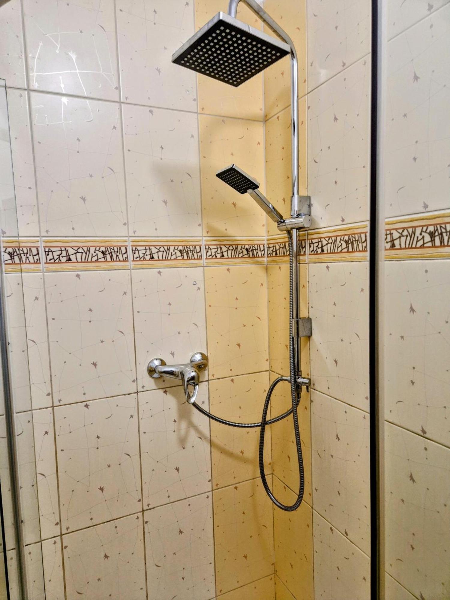 Family Hotel Maxim Beroun  Esterno foto
